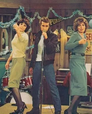  Happy Days - Nostalgia w stylu lat 70. z niezastąpionym Fonzie!